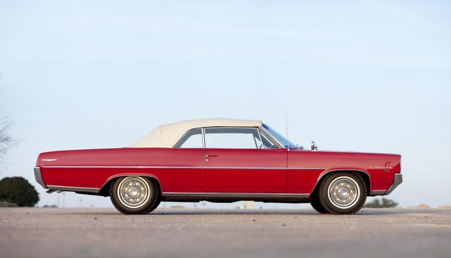  Pontiac Catalina 2+2 Convertible 1964 года  (фото 2 из 2)
